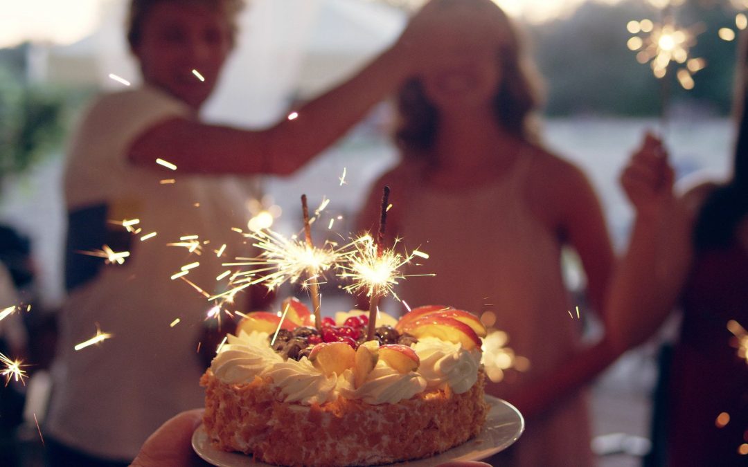 Your Ultimate Guide to Throwing a Surprise Party