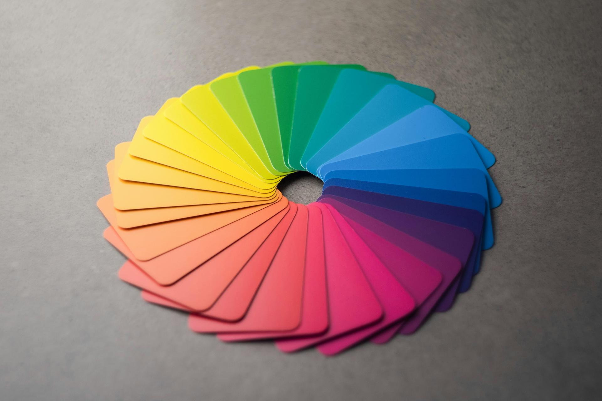 Colour wheel cards showing the effect of Colour Psychology on event desigin